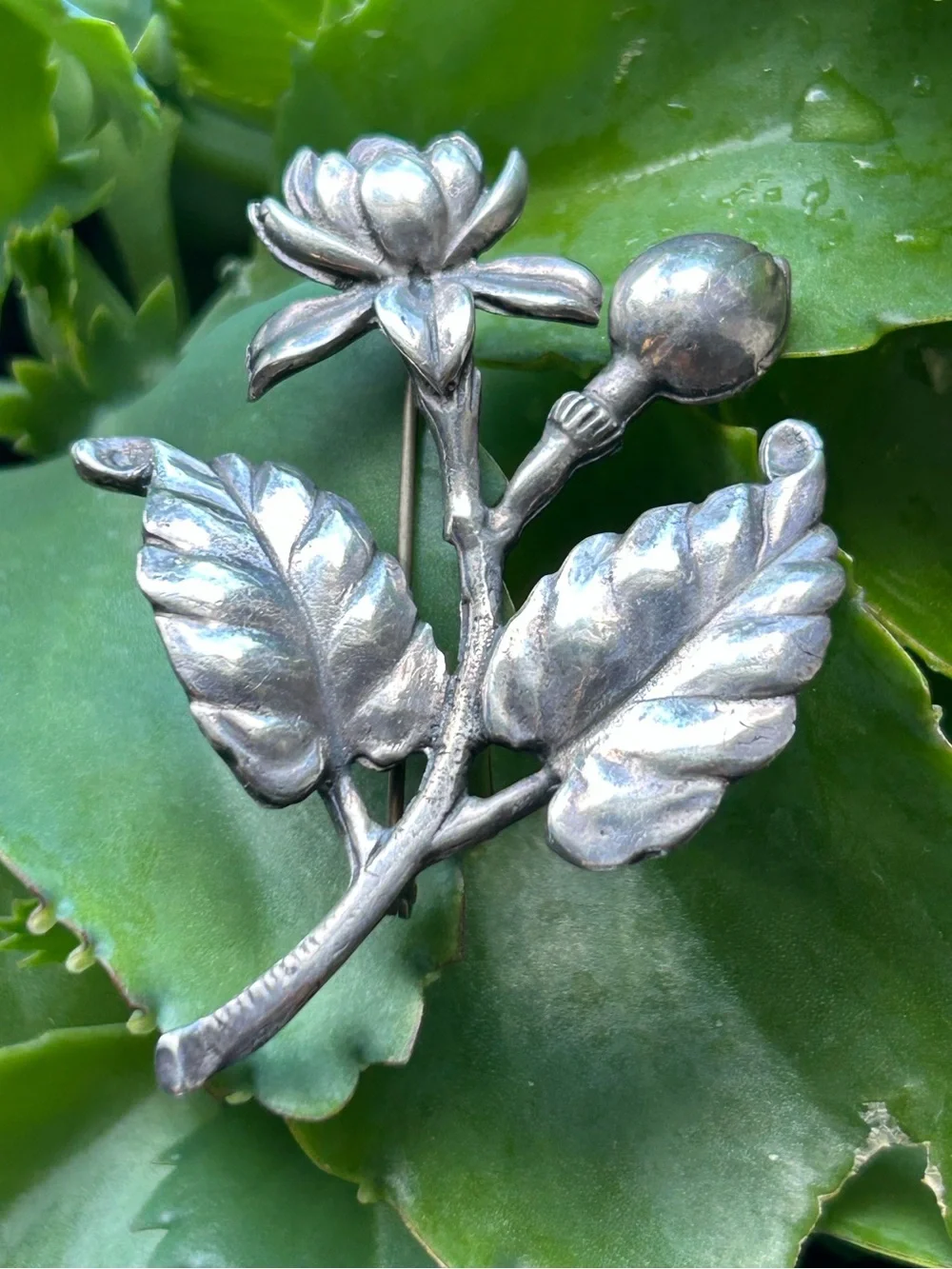 Vintage sterling silver Honolulu Ming’s Pikake flower leave brooch pin Rare